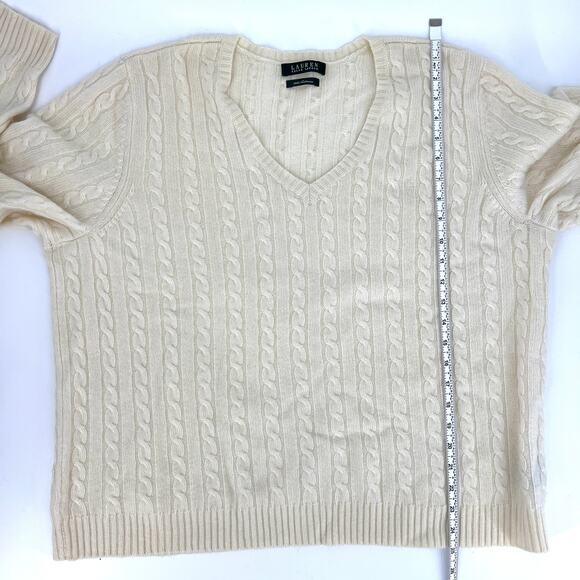 Vintage Lauren Ralph Lauren 100% Cashmere Cream V Neck Sweater 2XL **READ** - Picture 5 of 8